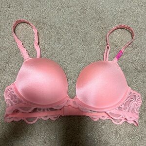 Pink Victoria secret bra size 32B